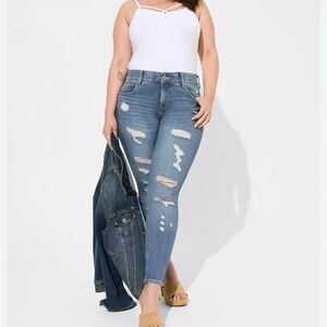 Torrid 16r Plus Size Bombshell Skinny Premium Stretch High-Rise Destructed Jean
